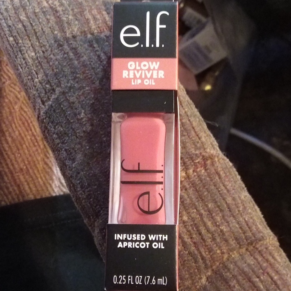 Elf lip oil